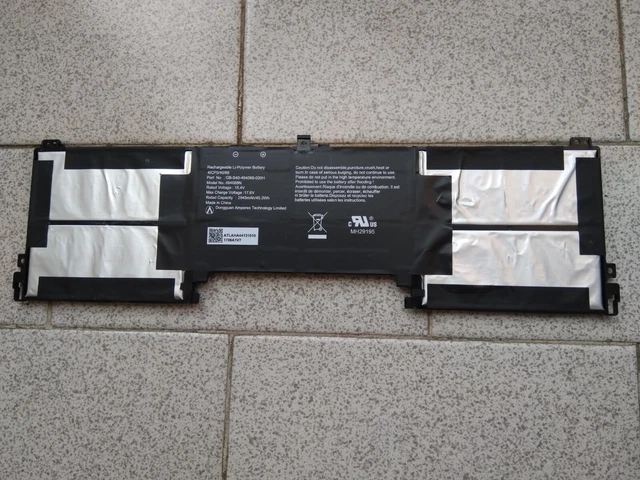 SONY GB-S40-494088-020H Batteria per portatili Sony 494088N , usata da testare