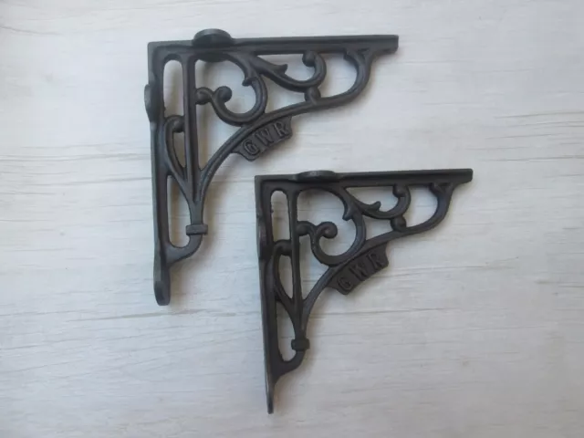Cast Iron Rustic Vintage Old Style Victorian Sroll Shelf Support Book Bracket