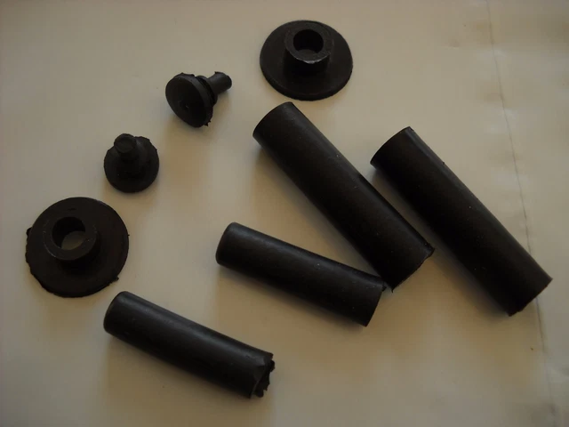 Kit Gommini Cofani Dx - Sx Vespa PX 125 - 150 - 200 E Arcobaleno - Foto 6