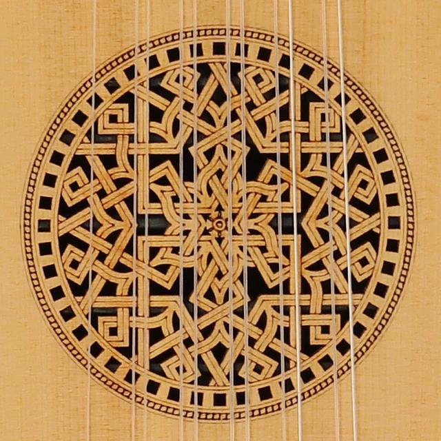 Muzikkon 6 Course Heartland Renaissance Lute Deluxe, Gaucher Érable 2