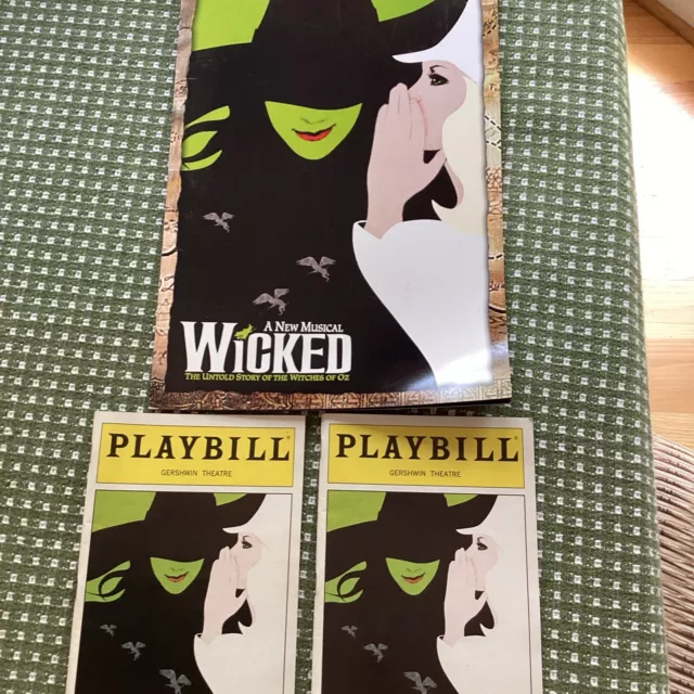 2005 PLAYBILLS And BOOK GERSHWIN THEATRE WICKED