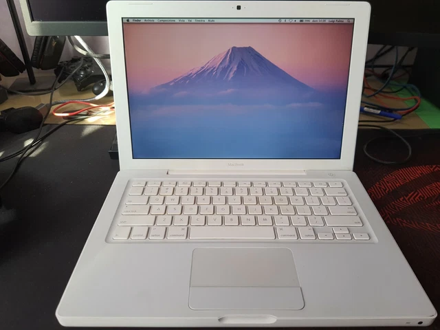 Apple MacBook 13