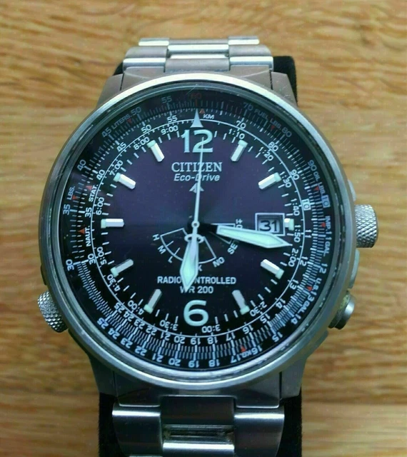 Citizen Orologio Uomo Eco-Drive In Acciaio - Modello Elegante WCZSNH839151Z - 2