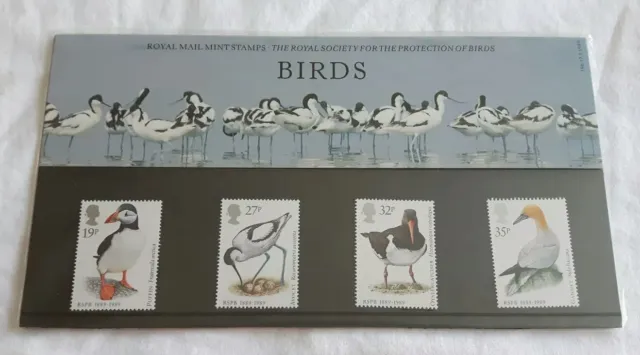 PO pack no. 196 - RSPB birds stamp presentation pack GB 1989