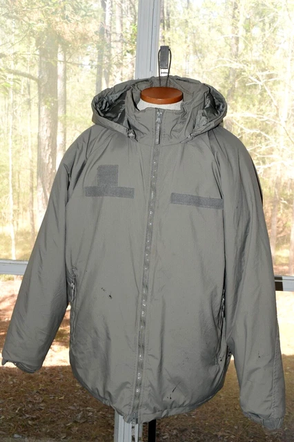 Gen Iii L7 Ecwcs L7 Extreme Cold Weather Parka Size: Medium Regular Pre-Owned
