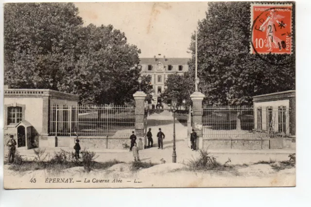 EPERNAY - Marne - CPA 51 - Vie Militaire  - Caserne - la caserne Abée