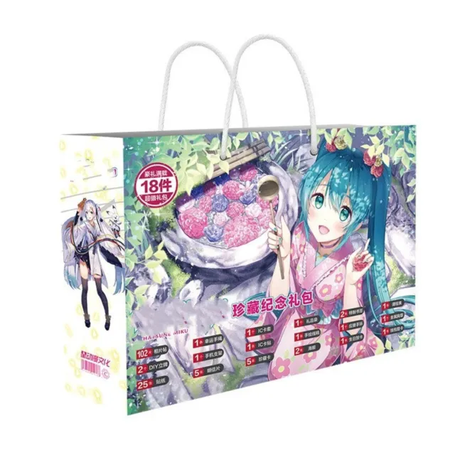 Hatsune Miku 30CM Gift Bag Collection Badges Photos Japanese Anime