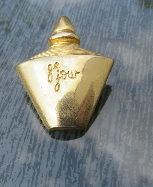 Broche Vintage Yves Rocher Métal Doré Martelé Avec Demi-perle Bleue - Occasion
