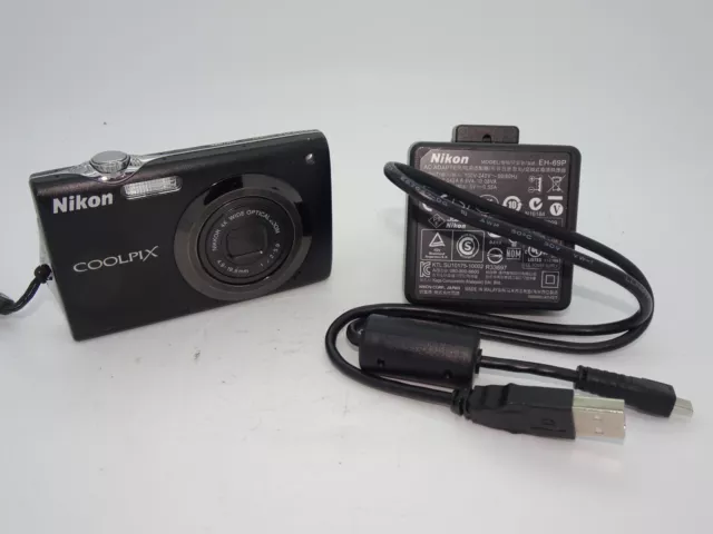 Nikon COOLPIX S3000 Digital Camera + 2GB SD Card