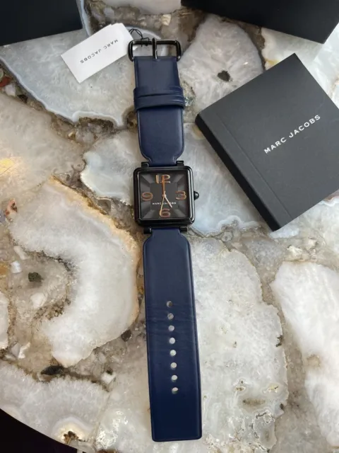Marc Jacobs Vic Square Dial Leather Strap Women's Watch Navy/black 3