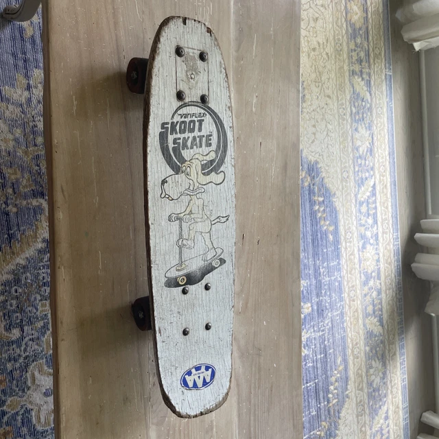 Skateboard Vintage Variflex Skoot Années 80 - Design Dinosaure Rétro