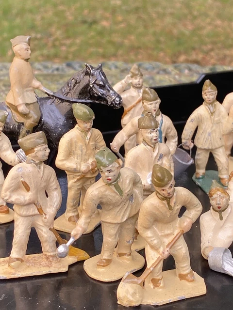 Lot De Soldats De Plomb Ancien & Jouet