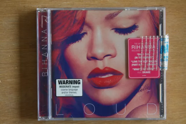 Rihanna  ‎– Loud      (Box C575)