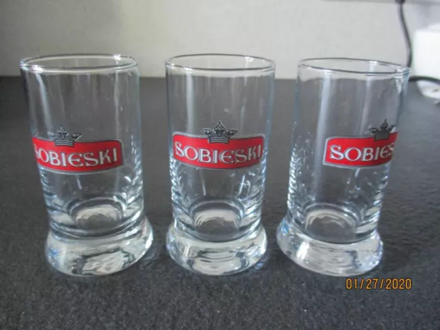 Lot De 3 Verres A Vodka Sobieski