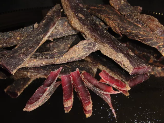 700 Gramm 7Sorten Biltong  Beef Jerky Trockenfleisch  am Stück/Stix Probierpaket