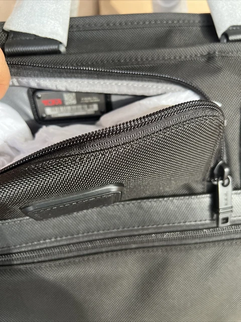 Tumi Alpha 2 Expandable Organizer Laptop Brief Black Ballistic Nylon 116409-1041 2