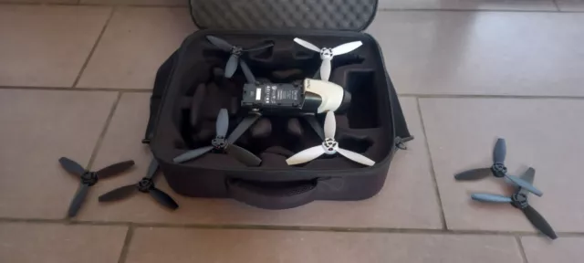 Drone PARROT BEBOP 2 + sac de transport