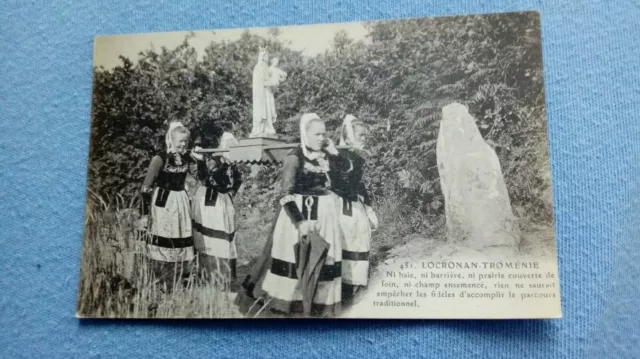 Très Belle Carte Postale Ancienne Du Finistère De La Bretagne De Locronan