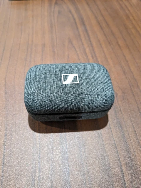 Sennheiser MOMENTUM true wireless 3 ear buds Sennheiser MOMENTUM true wireless 3 ear buds