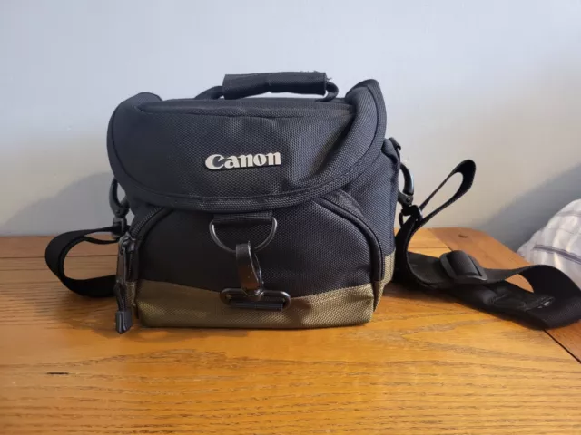 Canon Camera Bag 100EG Black and Olive