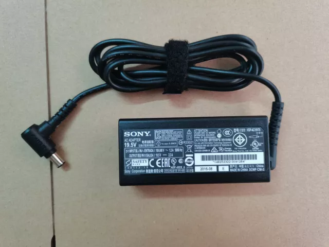 Chargeur Adaptable Sony 19.5V / 3.9A