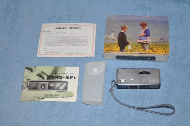 Vintage Minolta 16-Ps  -16mm Subminiature Camera w/Original case, box, manual
