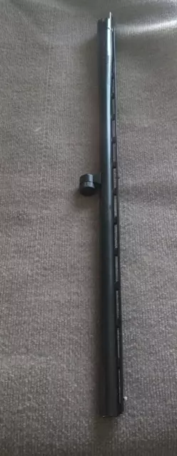 Mossberg 500 12 gauge 28” Barrel Vent Rib. Accu-Choke Blued  Choke tube Included