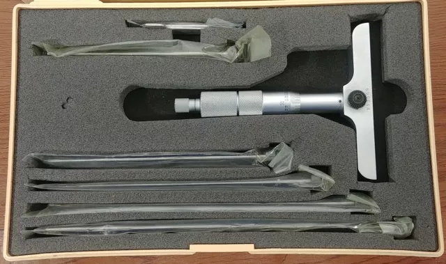 MITUTOYO 129-132 0"-6" Depth Micrometer  4" Base .001"   w/Case   Made in Japan