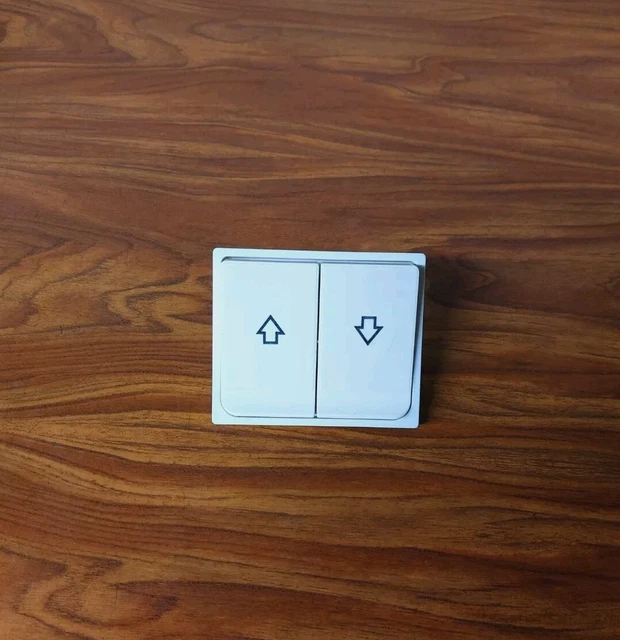 Interrupteur Va-et-vient ARNOULD 1001 | Double Couleur Blanc/gris | Électricité