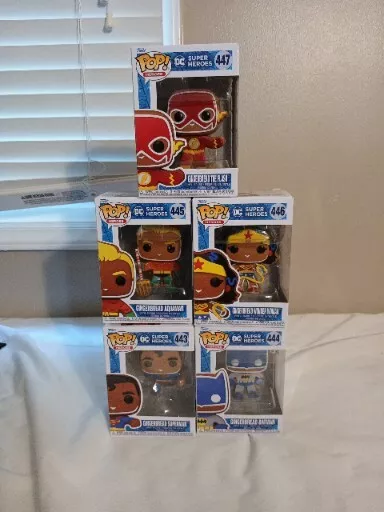 Funko Pop DC Super Heroes Holiday  Gingerbread, Complete Set of 5 NIB