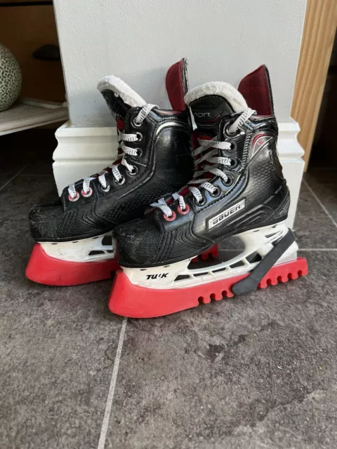 Ice Hockey skates   Youth