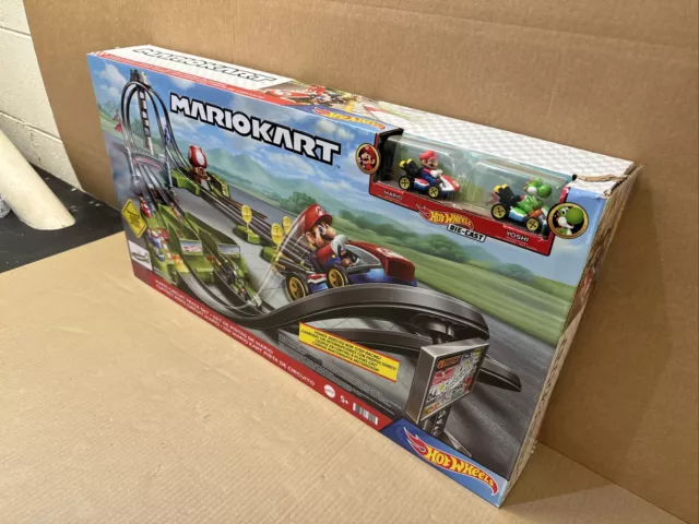  Hot Wheels Mattel Mario Kart Lite Circuit Playset (Nintendo) :  Toys & Games