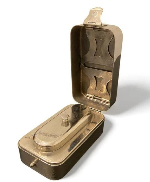 Ancien Petit Réchaud à Alcool De Voyage - Pour Coiffeur Ou Personnel Médical - France