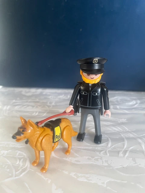 PLAYMOBIL POLICE LOT de 2 chiens policiers et cage de transport EUR 8 PLAYMOBIL POLICE LOT de 2 chiens policiers et cage de transport EUR 8