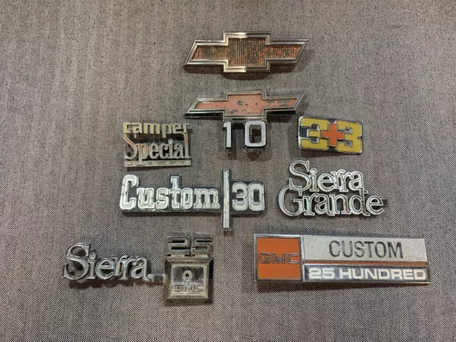 Vintage Emblems Gm Collection Heavy Metal Oem  Wall Art  8 Pack