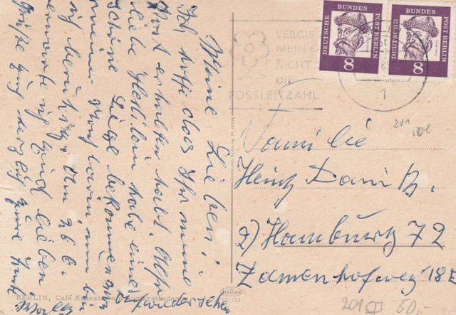 Postkarte von Berlin mit waagerechtem Paar 8 Pf bedeutende Deutsche