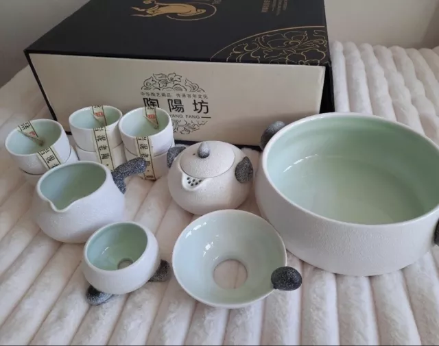 Brand New Boxed Chinese Porcelain Ceramic Tea Set