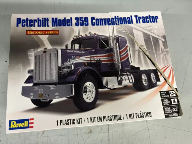 Revell Plastic Model Kit Peterbilt 359 Conventional Tractor 1:25 New Open Box