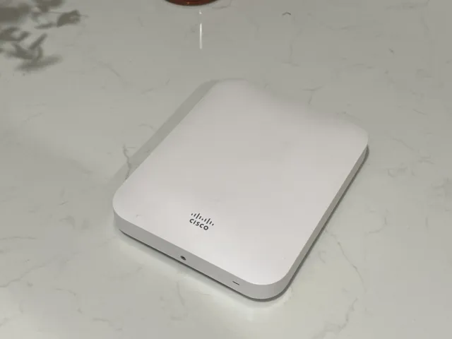 Cisco Meraki (MR18)  Cloud Managed Wireless Access Point 802.11n MIMO - UNCLAIME