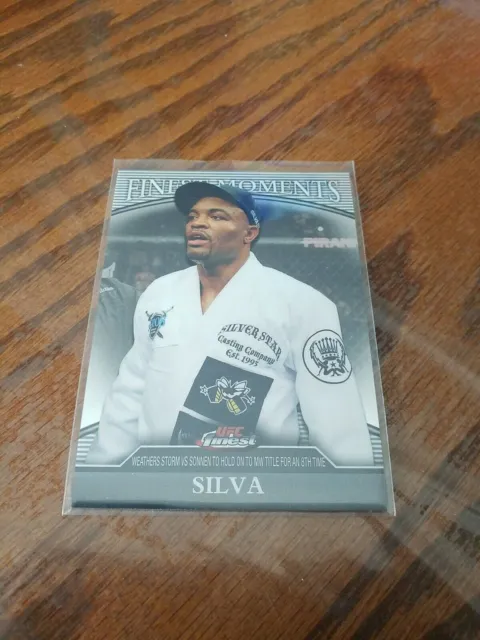 2011 Topps UFC Finest Moments Insert Card #371/388 Anderson Silva #FM-AS