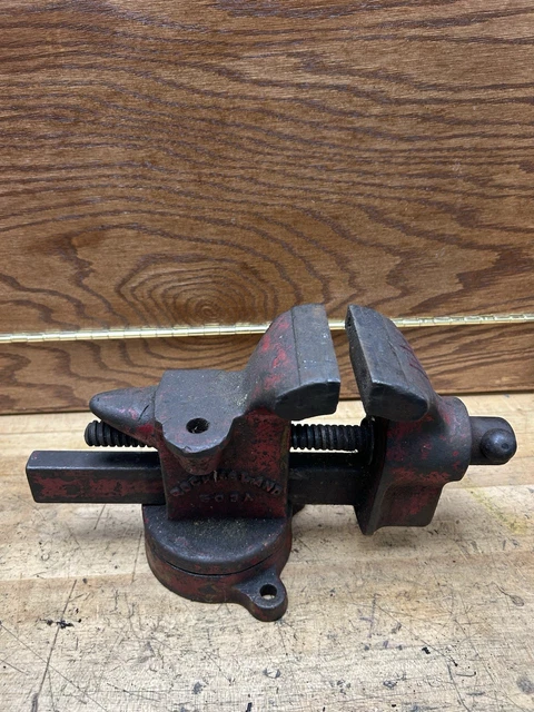 Étau Vintage Rock Island #574 – Britman Electric – USA – Base Pivotante Acier