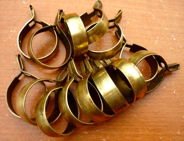 (14) Vintage Brass 13/16" Clip-On Cafe Curtain Drapery Rings - Light Age Patina