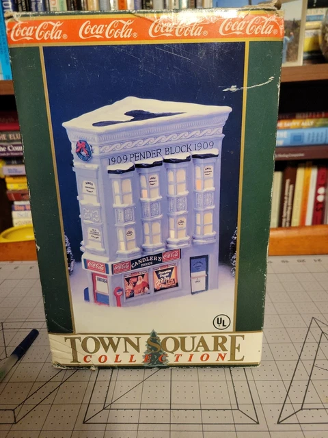 Coca Cola Town Square Collection Candler's Drugs Porcelain 1992 Corner Store Box