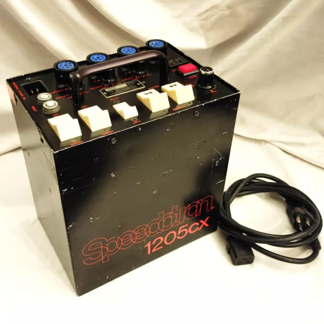 Speedotron 1205cx Black Line Power Supply Pack 1200 W/S Strobe Flash Photography