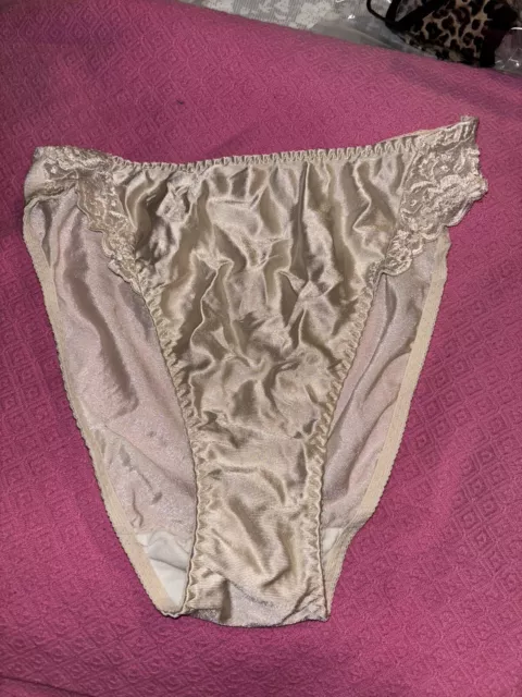 VINTAGE vanity fair  hi-leg silky satin second skin panties #06325