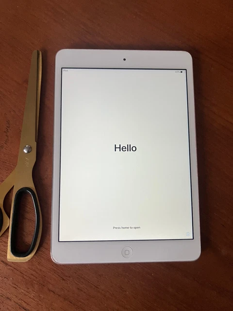 Apple iPad Mini 2 with Retina Display - 32GB capacity - model ME280LL/A