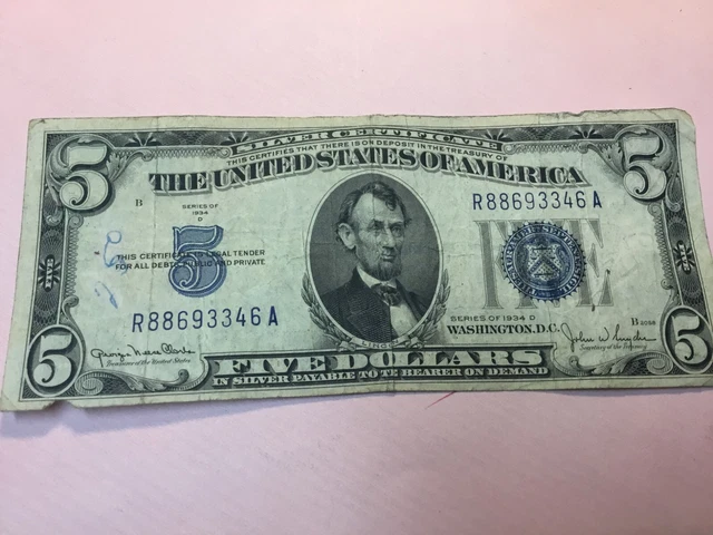 1934 Five Dollar  Silver Certificate $5 Bill Blue Seal Note, 1 Note