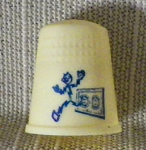 Reddy Kilowatt Thimble