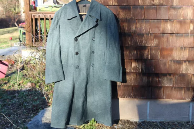 Men's Swiss Army Wool Overcoat 42 100% Wool