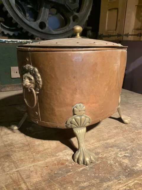 Reclaimed COPPER BRASS LIONS HEAD FEET COAL LOG BUCKET FIRESIDE STUNNING